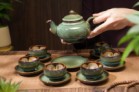 Ấm Chén Hỏa Biến Men Xanh Đá Bát Tràng Chén Lòng Hoa Dáng Chóp 400m