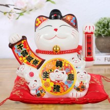 Mèo Thần Tài  Vẫy Tay, Mèo May Mắn Maneki Neko Thiên Khách Vạn Lai 19cm Kèm Đệm Và Hộp Đẹp
