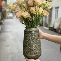 Bình hoa, lọ hoa chuông gốm hoạ tiết sen nổi Bát Tràng cao cấp H24cm