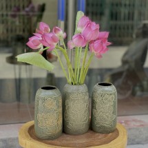 Bình hoa, lọ hoa gốm hoạ tiết sen nổi Bát Tràng cao cấp H28x10x14cm