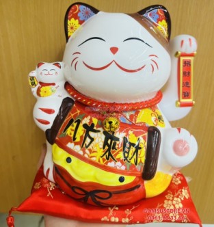Mèo Thần Tài  Vẫy Tay, Mèo May Mắn Maneki Neko bát phương tài lộc 20cm Kèm Đệm Và Hộp Đẹp