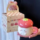 Cốc dâu tây mũ nấm 400ml kèm thìa và hộp 2 màu hồng đậm và hồng nhạt