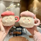 Cốc dâu tây mũ nấm 400ml kèm thìa và hộp 2 màu hồng đậm và hồng nhạt