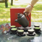 Ấm chén màu đen tách sen