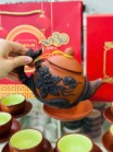 Bộ Ấm Chén Tử Sa Đắp Hoa Phù Dung Khay Sen Hoa Đen Ấm Đỏ