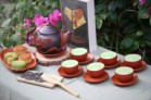 Bộ Ấm Chén Tử Sa Đắp Phù Dung Đỏ Đen Tách Lót