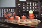Bộ Ấm Chén Tử Sa Đắp Phù Dung Đỏ Đen Tách Lót