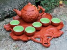 Bộ Ấm Chén Tử Sa Bát Tràng Hoa Châm Khay Nho Màu Đỏ 400ml