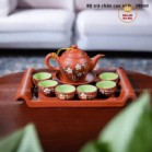 Bộ Ấm Chén Tử Sa Dáng Chân Cao Họa Tiết Hoa Đào Chấm Trắng Khay Chữ Nhật 290ml
