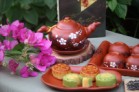 Bộ Ấm Chén Tử Sa Dáng Nhỡ Họa Tiết Chấm Đào Khay Chữ Nhật bé 24x15cm 270ml