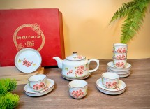 Ấm chén Bát Tràng hoa đào hoa mai kẻ chỉ nâu